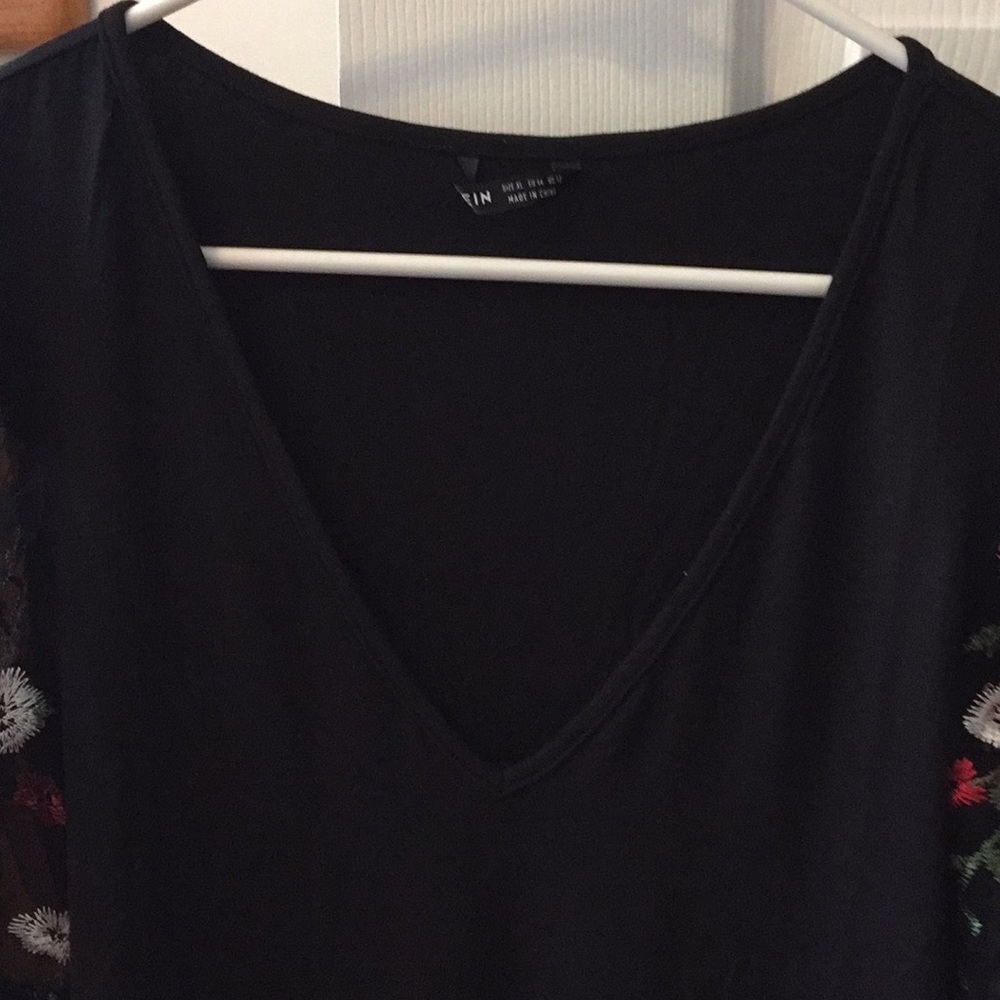 NIB-Mesh Sleeve Top - Picture 7 of 13